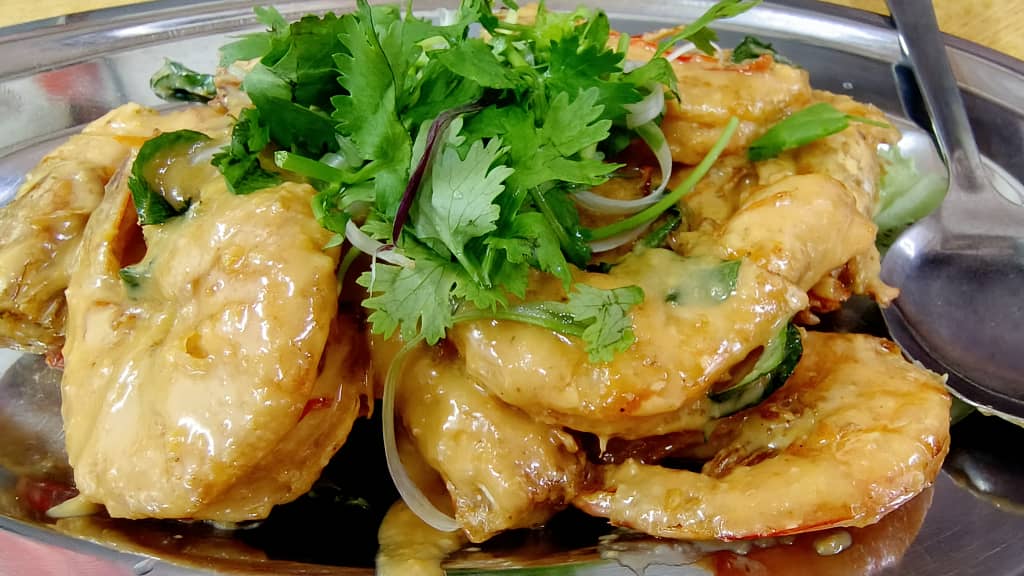 Restoran Lenggong River Fresh Fish - The Ultimate Freshwater Delicacy Experience! Best for lunch and dinner!