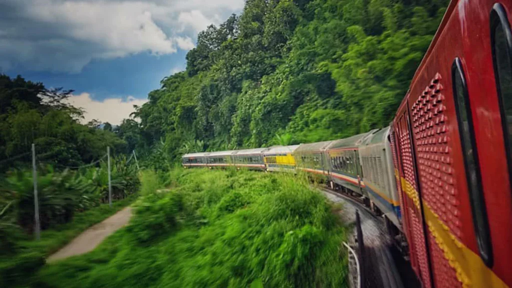 Dabong Kelantan – Caves, Waterfalls & Sunrise Views